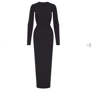 SKIMS FITS EVERYBODY LONG SLEEVE DRESS